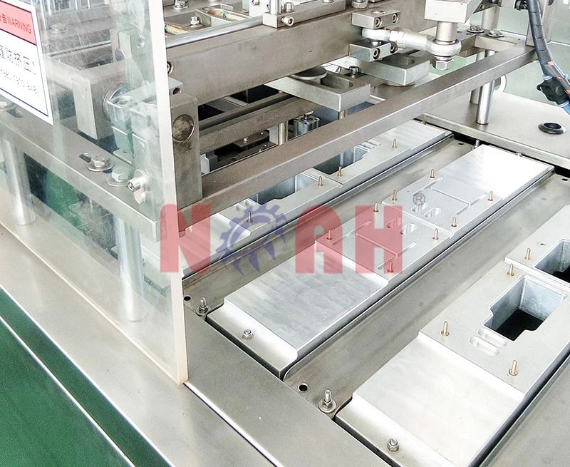 M&aacute;quina empacadora de blister de tarjetas de papel DPB-500K