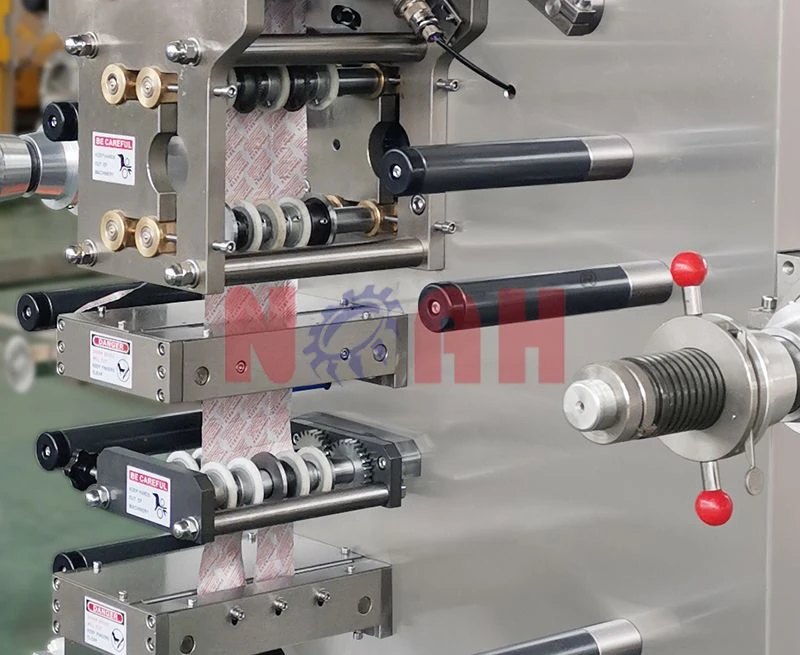 M&aacute;quina empacadora autom&aacute;tica de papel de aluminio de doble cara serie DL