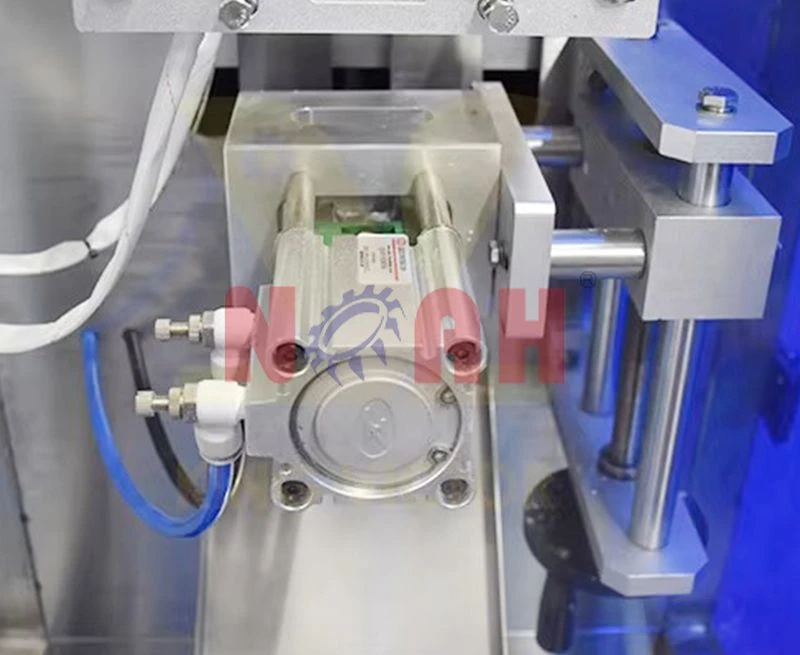 M&aacute;quina envasadora vertical intermitente HDK (corte redondeado)