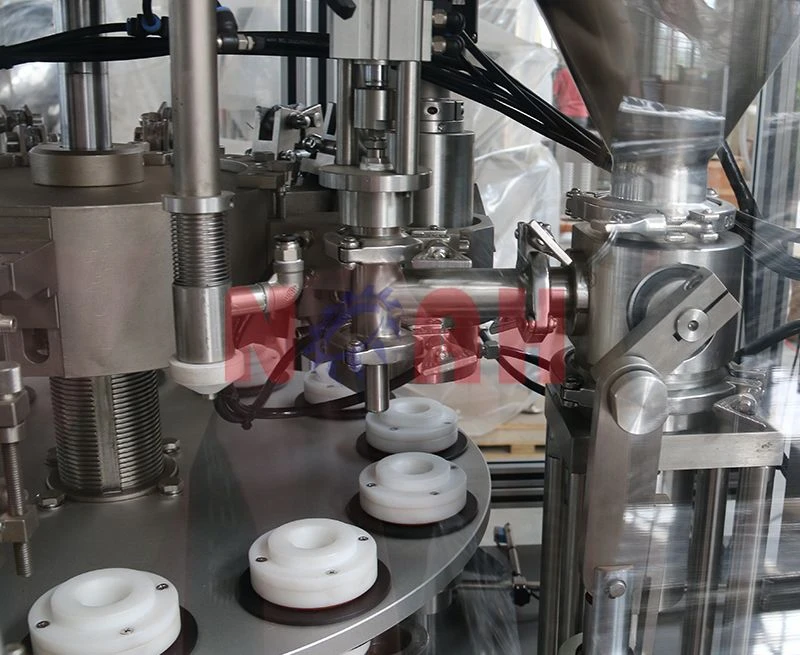 M&aacute;quina autom&aacute;tica de llenado y sellado de tubos GF-400