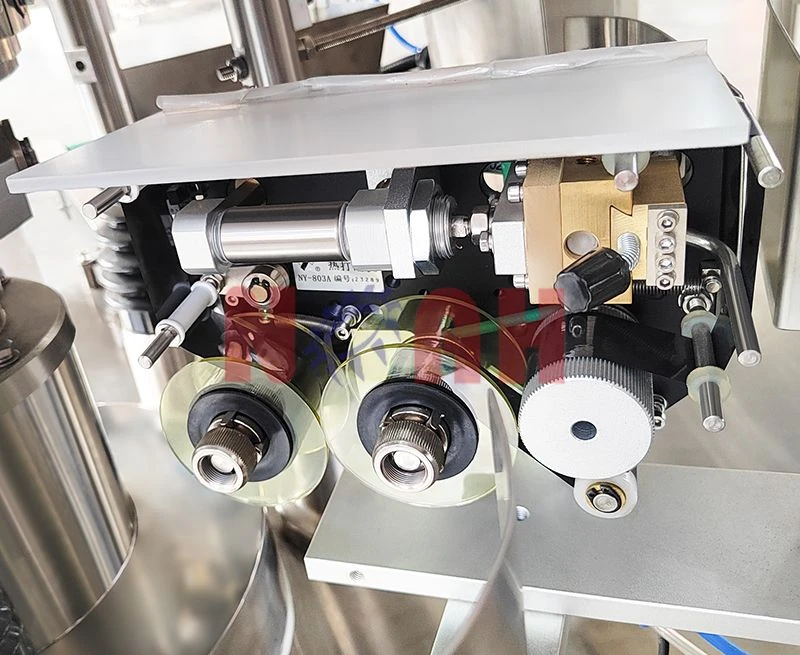M&aacute;quina empacadora de bolsas en polvo serie GLP