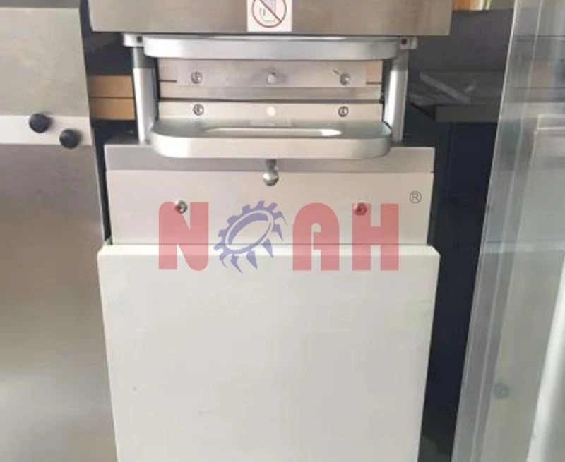 M&aacute;quina empacadora de blister con placa de rodillos de alta velocidad DPH-360