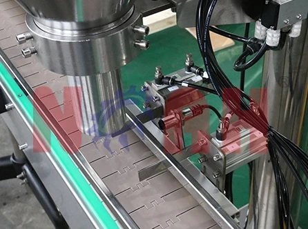 Llenadora autom&aacute;tica de polvo CF-5A/B