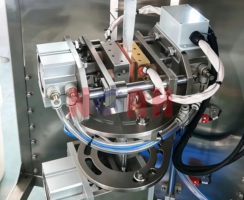 HDK-320 M&aacute;quina empacadora de bolsas con formas especiales
